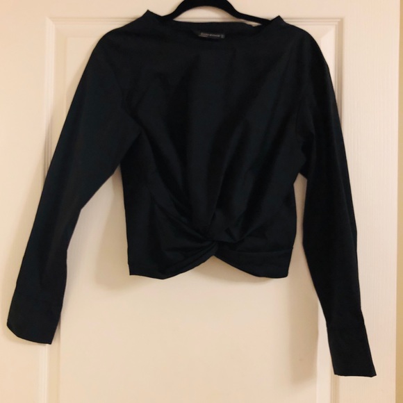 Zara Tops - ✨ Trendy Zara woman top